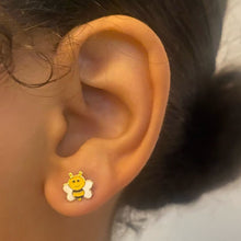 Afbeelding in Gallery-weergave laden, Zilveren kinderoorbellen - Bijtjes goldplated | MYKK Jewelry