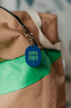 Afbeelding in Gallery-weergave laden, Sleutelhanger met kaart - Papa | MYKK Jewelry