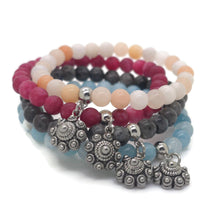 Afbeelding in Gallery-weergave laden, RVS Zeeuwse knop armband - Natuursteen koraalroze| MYKK Jewelry