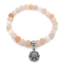 Afbeelding in Gallery-weergave laden, RVS Zeeuwse knop armband - Natuursteen perzik opal| MYKK Jewelry