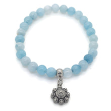 Afbeelding in Gallery-weergave laden, RVS Zeeuwse knop armband - Natuursteen ijsblauw| MYKK Jewelry