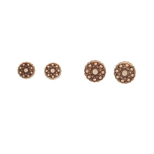 Afbeelding in Gallery-weergave laden, MYKK Jewelry | RVS Zeeuwse knop sieraden oorbellen - Hout groot
