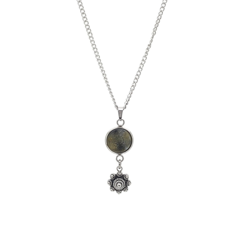 MYKK Jewelry | Sieraden RVS Zeeuwse knop ketting - Mandala zwart goud