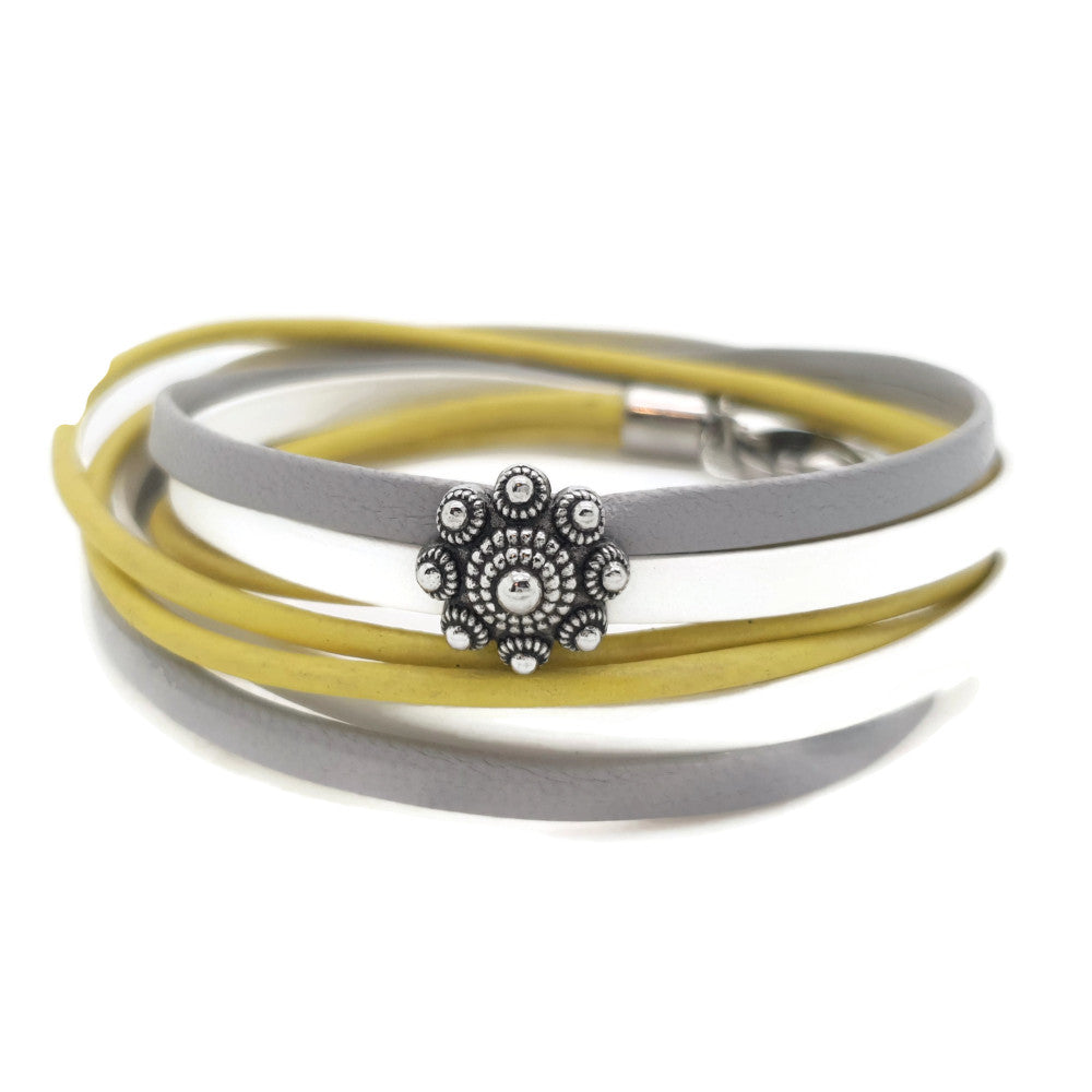 MYKK Jewelry | Sieraden RVS Zeeuwse knop armband dubbel - Geel, grijs en wit leer