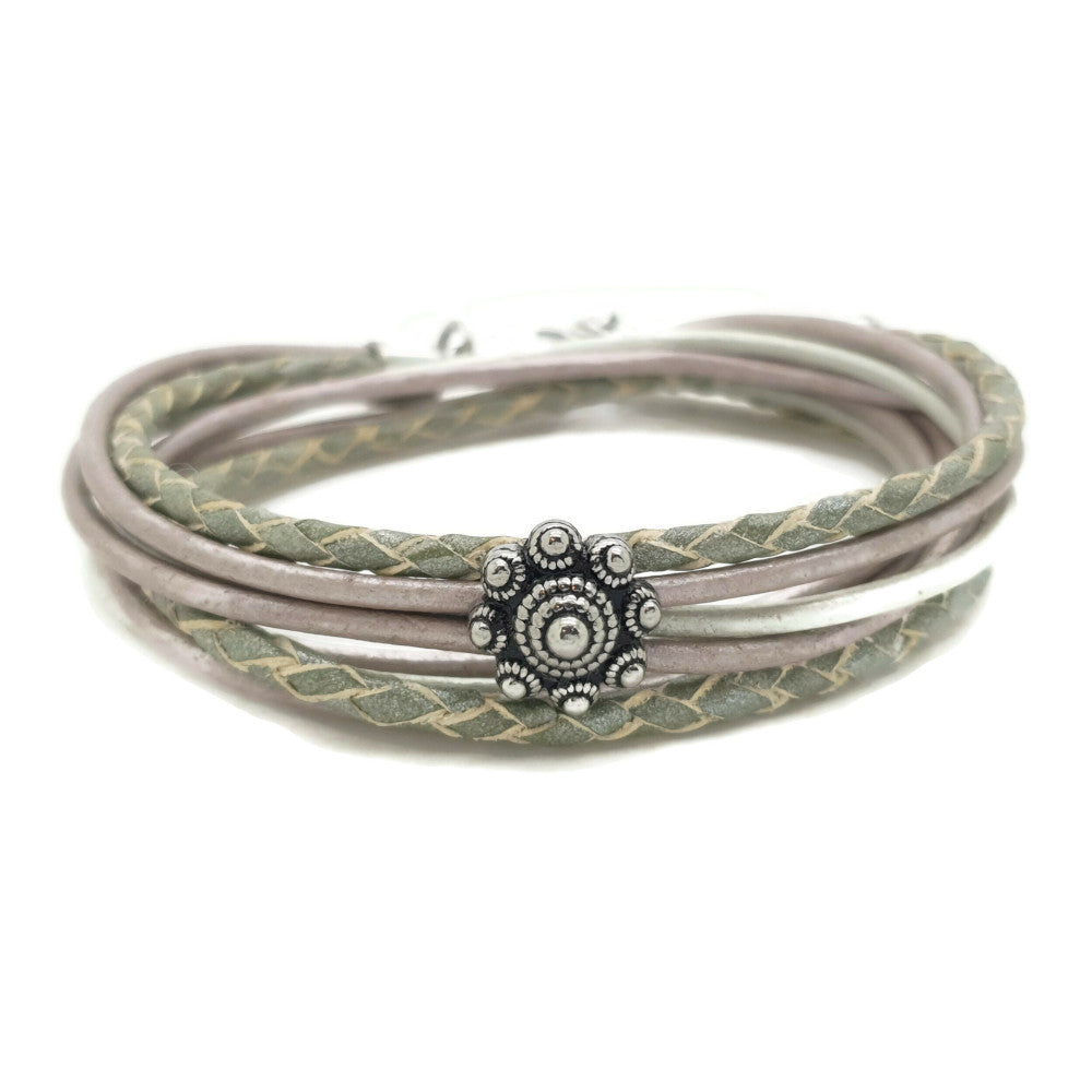 MYKK Jewelry | Sieraden RVS Zeeuwse knop armband dubbel - Pastel groen leer