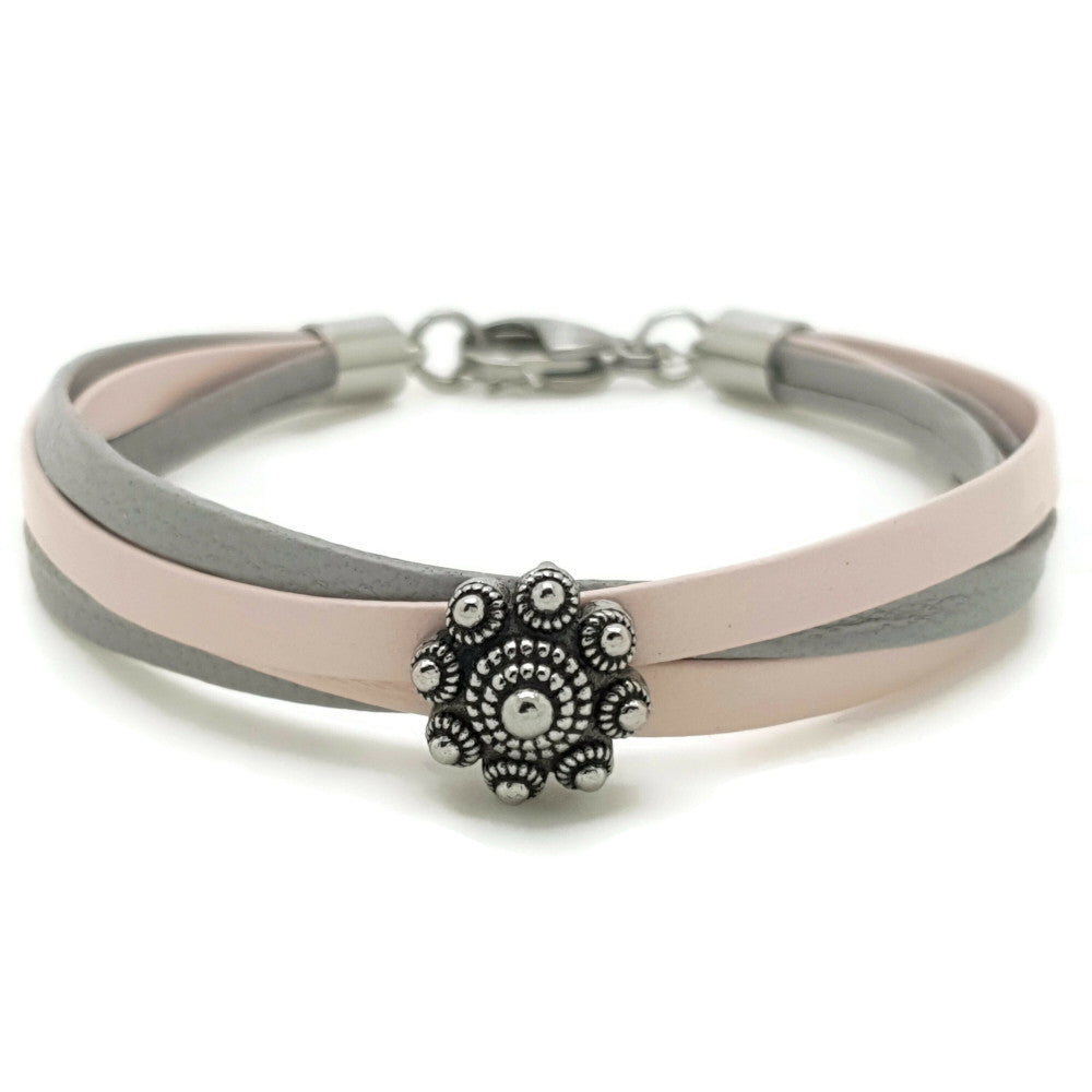 Zeeuwse knop armband - Grijs roze leer | MYKK Jewelry